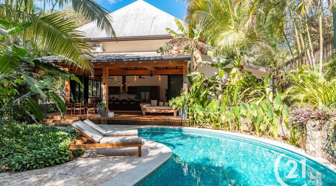 Casa Del Surf-Century 21-Nosara-Allan Monestel-Real Estate-Agent-Nosara-Playa Guiones-Playa Pelada-Guanacaste-Costa Rica-Bienes Raices- Real Estate- For Sale-39