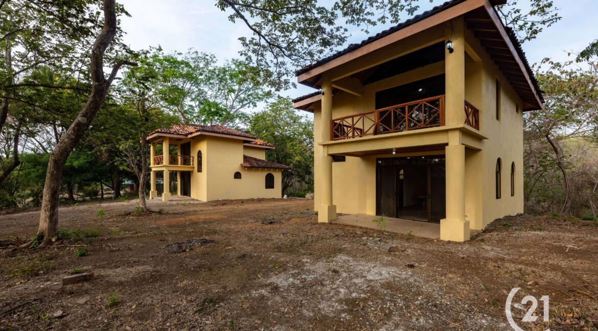Villa Tranquila-Century 21-Nosara-La Costa Realty-Real Estate-Agent-Nosara-Playa Guiones-Guanacaste-Costa Rica-Real Estate Office.-4