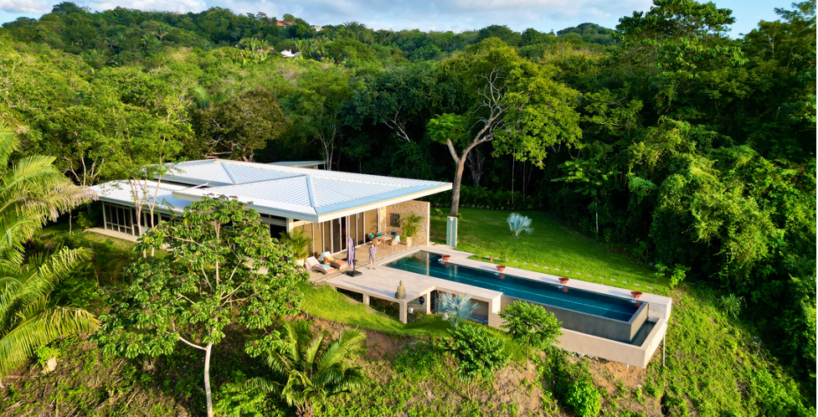 Villa La Paz – Secluded Luxury in the Heart of a Nature Reserve