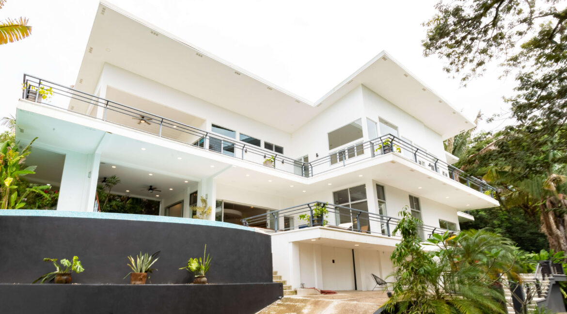 Villa Tropical -Century 21-Nosara-La Costa Realty-Real Estate-Nosara-Playa Guiones-Guanacaste-Costa Rica-Real Estate Office.-45