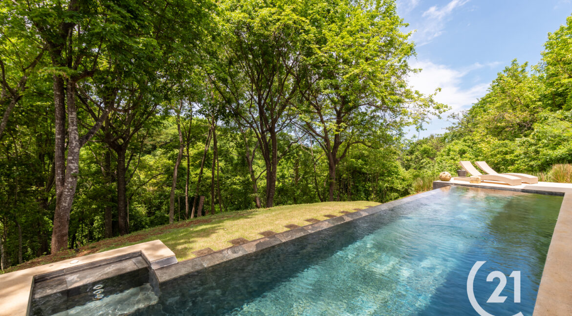 Casa-Salida-Century 21-Nosara-Allan Monestel-Real Estate-Agent-Nosara-Playa Guiones-Playa Pelada-Guanacaste-Costa Rica-Bienes Raices- Real Estate-6