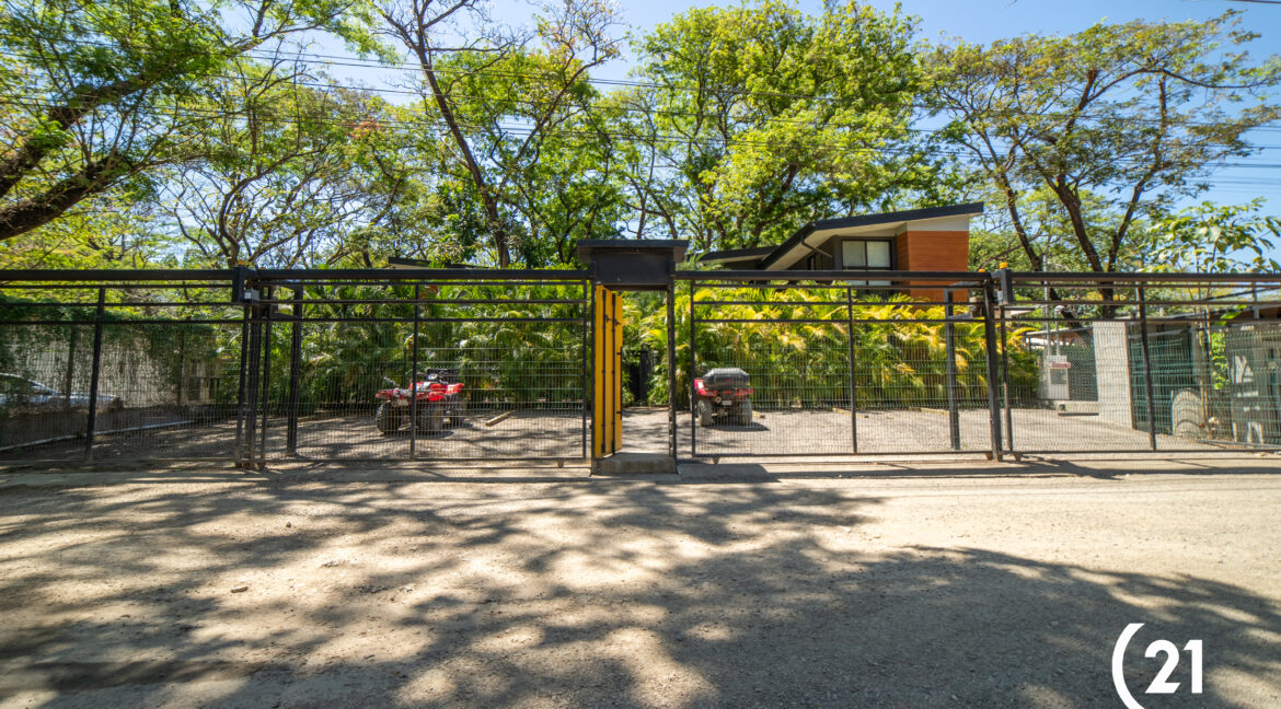 Condo Pelada-01
