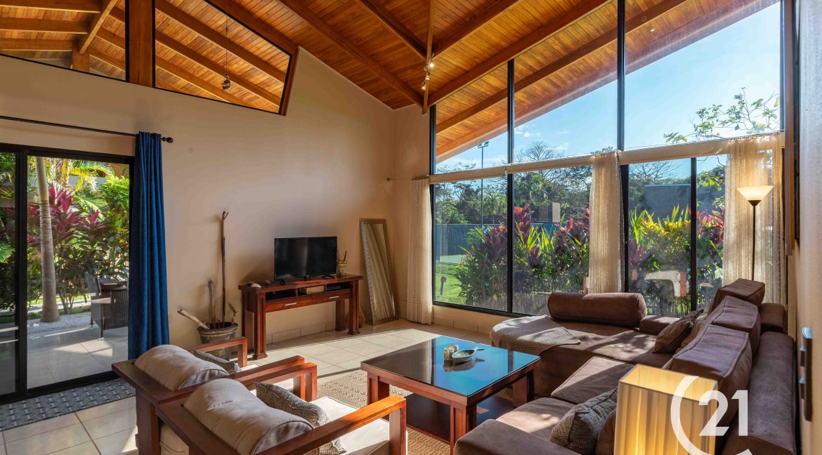 Hidden Palms-506 Condo -Century 21-Nosara-Allan Monestel-Real Estate-Agent-Nosara-Playa Guiones-Playa Pelada-Guanacaste-Costa Rica-Bienes Raices- Real Estate- For Sale-10