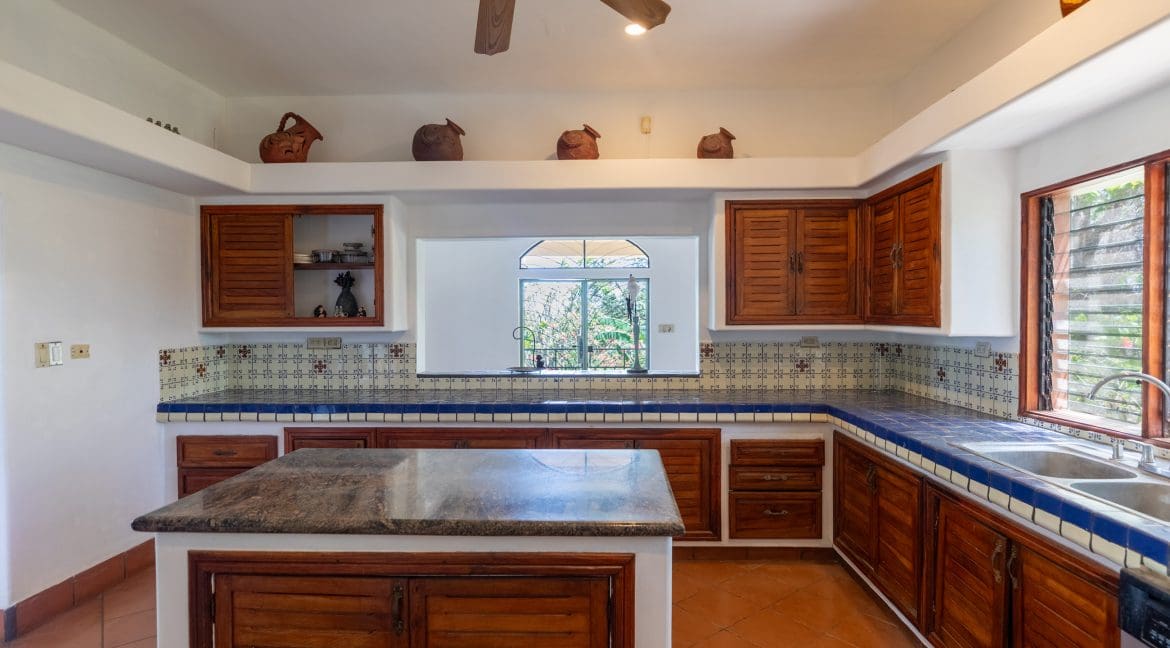 0r6a0082-hdr_53718484867_o