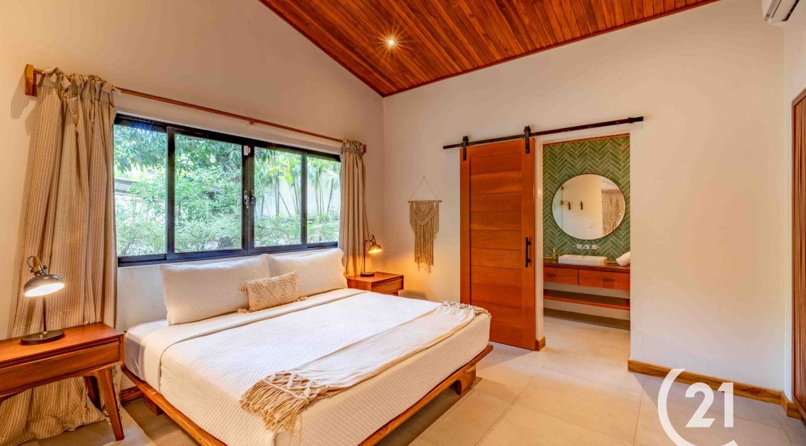 Casa Del Surf -Century 21-Nosara-Allan Monestel-Real Estate-Agent-Nosara-Playa Guiones-Playa Pelada-Guanacaste-Costa Rica-Bienes Raices- Real Estate- For Sale-1-24