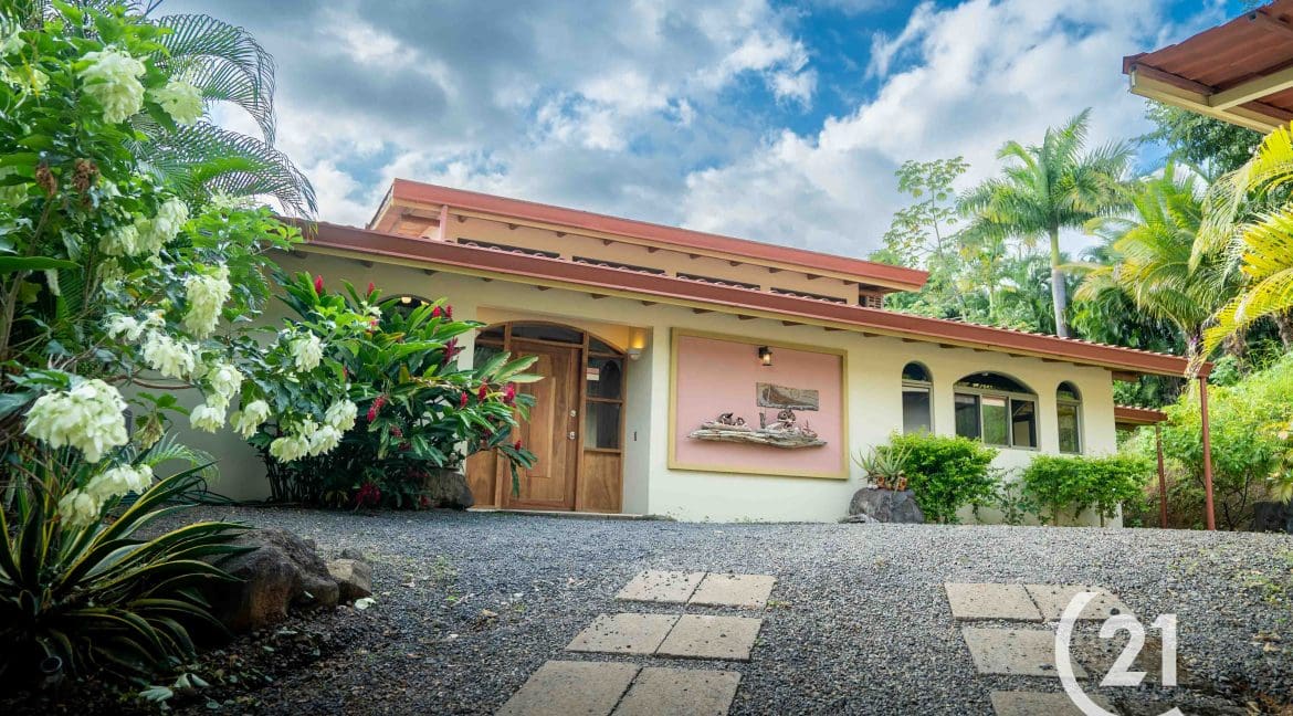 Paradise Point-Century 21-Nosara-Allan Monestel-Real Estate-Agent-Nosara-Playa Guiones-Playa Pelada-Guanacaste-Costa Rica-Bienes Raices- Real Estate- For Sale-13