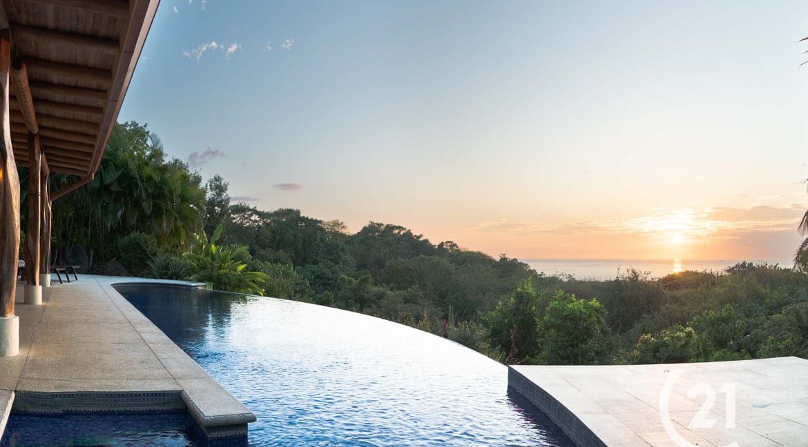 Paradise Point-Century 21-Nosara-Allan Monestel-Real Estate-Agent-Nosara-Playa Guiones-Playa Pelada-Guanacaste-Costa Rica-Bienes Raices- Real Estate- For Sale-9
