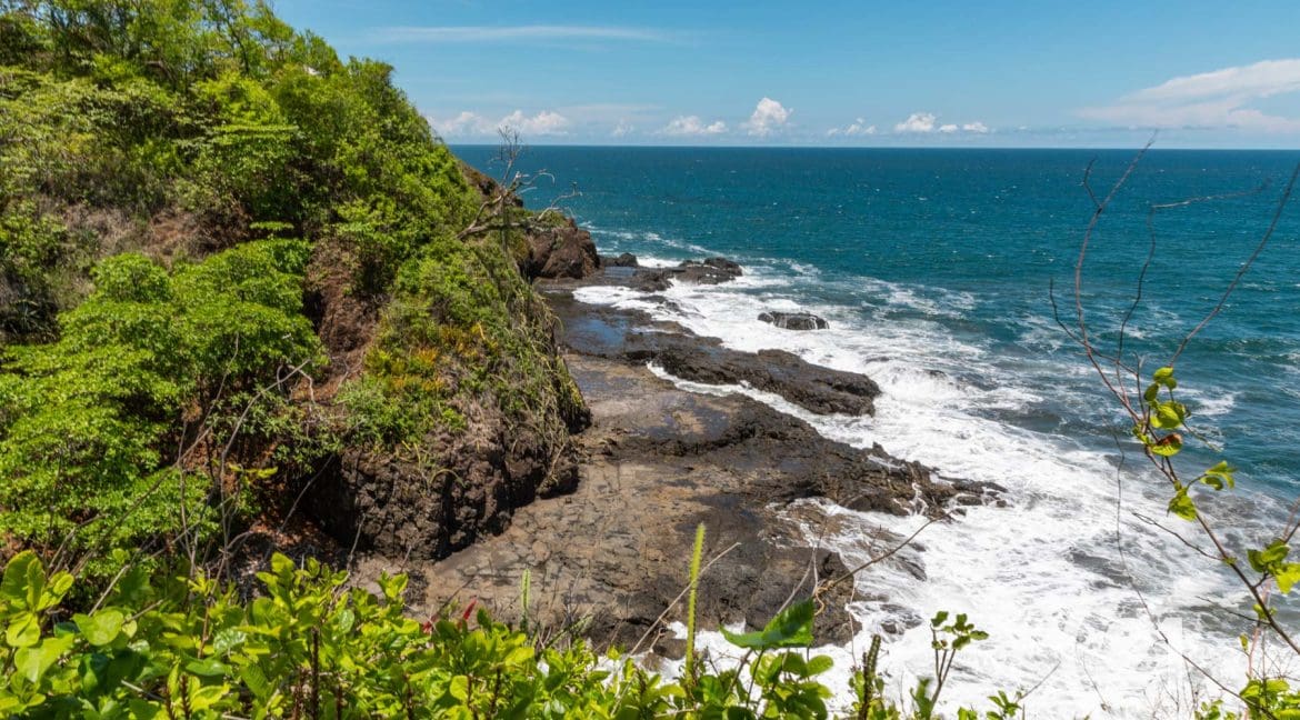 Finca Alucinante Beachfront-Century 21-Nosara-Allan Monestel-Real Estate-Agent-Nosara-Playa Guiones-Playa Pelada-Guanacaste-Costa Rica-Bienes Raices- Real Estate- For Sale-28